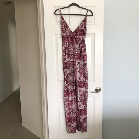 NWOT Lush Cara Jumpsuit - Picture 4 of 8